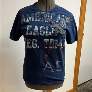American Eagle Outfitters Blue Graphic Tee